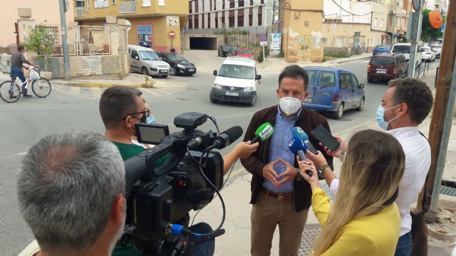Fulgencio Gil exige la regeneración urbana del Camino Viejo del Puerto y calles adyacentes: están tratando a los vecinos como ciudadanos de segunda - 1, Foto 1