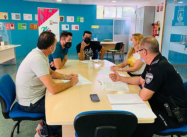 Deportes ultima con OJE los últimos detalles de organización para la Carrera de los Puentes - 1, Foto 1