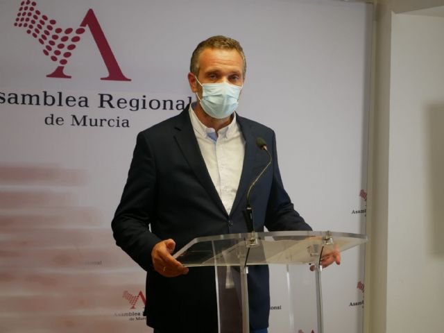 Joaquín Segado: Asumimos como nuestras las propuestas de la Plataforma en Defensa del Ferrocarril de la Región de Murcia - 1, Foto 1