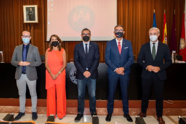 La 7 y la Universidad de Murcia presentan un nuevo programa de divulgación científica - 2, Foto 2