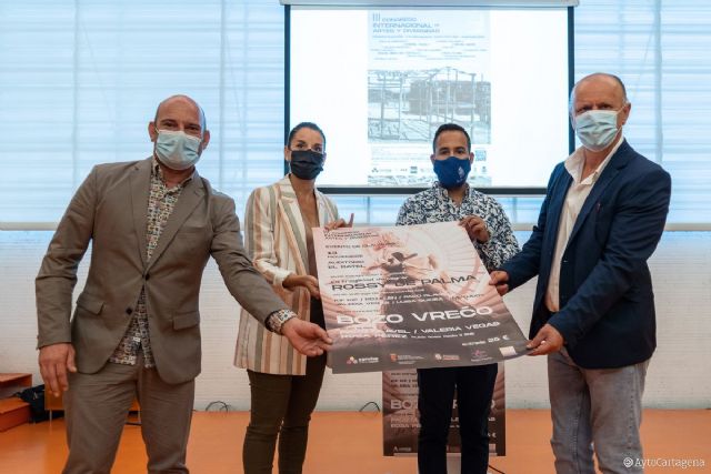 El travesti bosnio Bozo Vrećo actuará en El Batel para clausurar el III Congreso Internacional de Artes y Diversidad - 1, Foto 1