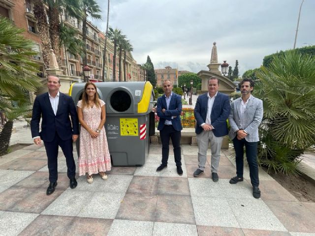 Murcia estrena ´Reciclos´ que permitirá colaborar con proyectos sociales y medioambientales y participar en sorteos reciclando envases - 1, Foto 1
