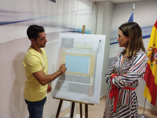 La piscina del Polideportivo Municipal se ampliará para obtener la homologación de la Real Federación Española de Natación para disputar competiciones - 1, Foto 1