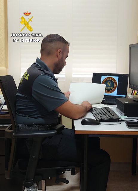 La Guardia Civil investiga al presunto autor de una serie de estafas cometidas por el método de Spoofing - 1, Foto 1