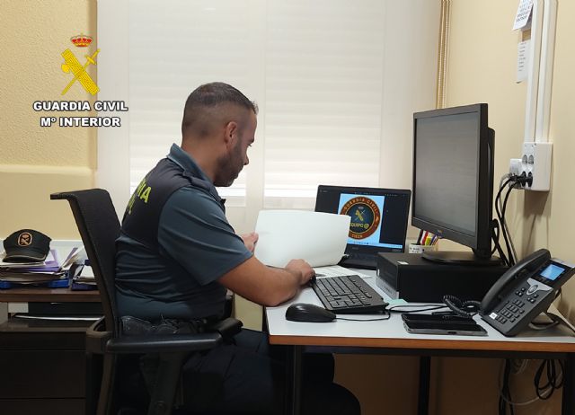 La Guardia Civil investiga al presunto autor de una serie de estafas cometidas por el método de Spoofing - 2, Foto 2