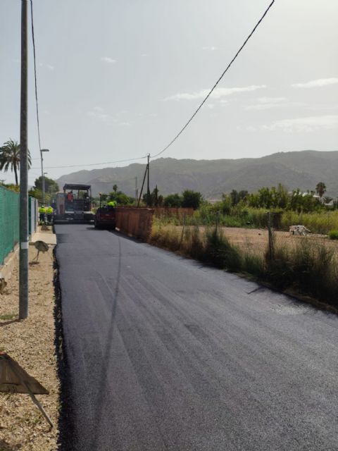 El Ayuntamiento renueva el asfalto en más de 4.500m2 del carril Balibrea en Algezares mejorando la seguridad de los usuarios - 3, Foto 3