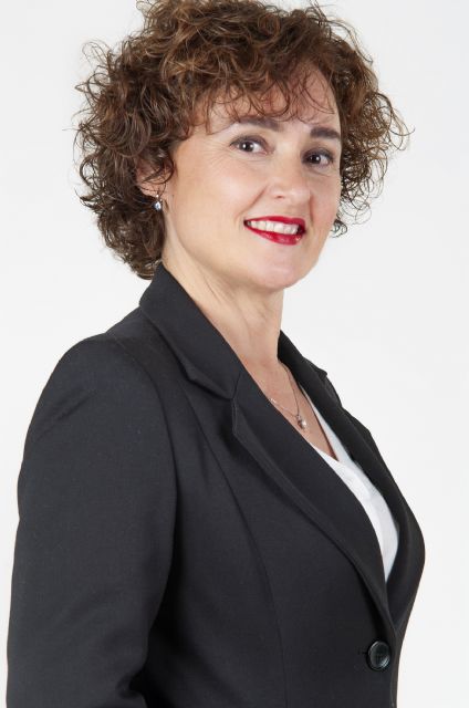 La editorial Tirano Banderas presenta Mitos griegos -Versos para los inmortales- de Isabel Soler Luján - 3, Foto 3