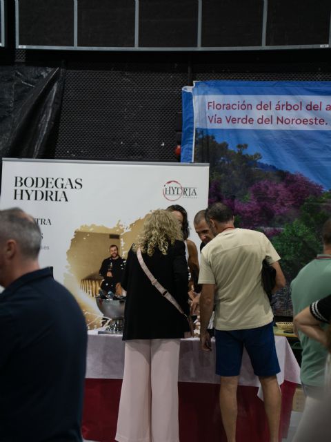 'La Noche Temática del Vino' reúne a cientos de asistentes tras vender 2.200 tickets - 3, Foto 3