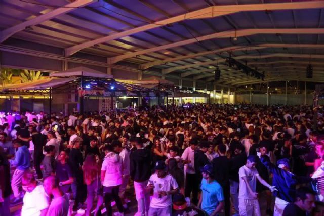 Lorca vive un primer fin de semana de Feria histórico con miles de personas llenando las calles y plazas del casco histórico y el Huerto de la Rueda - 3, Foto 3