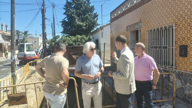 El nuevo contrato de mantenimiento en vía pública ejecuta más de 70 actuaciones sobre cauces de riego - 3, Foto 3