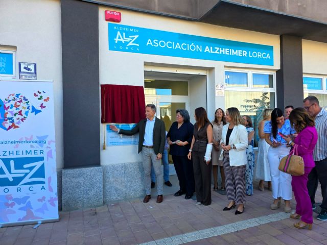 Lorca inaugura la nueva sede de la Asociación Alzheimer, que abre sus puertas al 100 % de ocupación tras duplicar su capacidad - 3, Foto 3