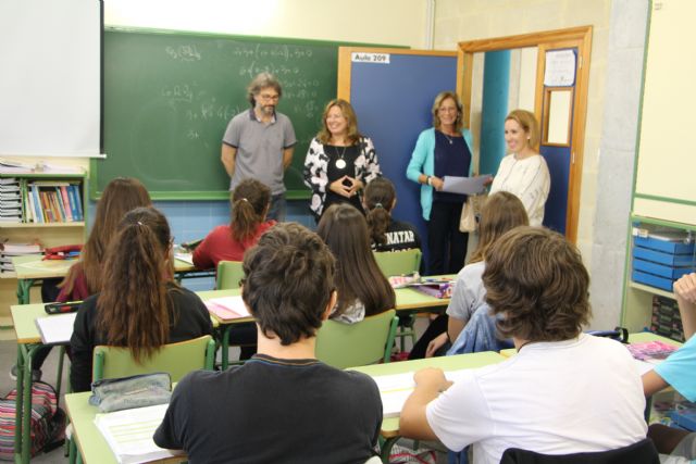 Alumnos del IES Dos Mares representan a la Región en el VII Finde Científico - 1, Foto 1