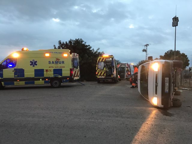 Protección Civil de San Javier atiende a 13 heridos en un accidente de tráfico ocurrido a primera hora de la mañana entre Pozo Aledo y El Mirador - 2, Foto 2