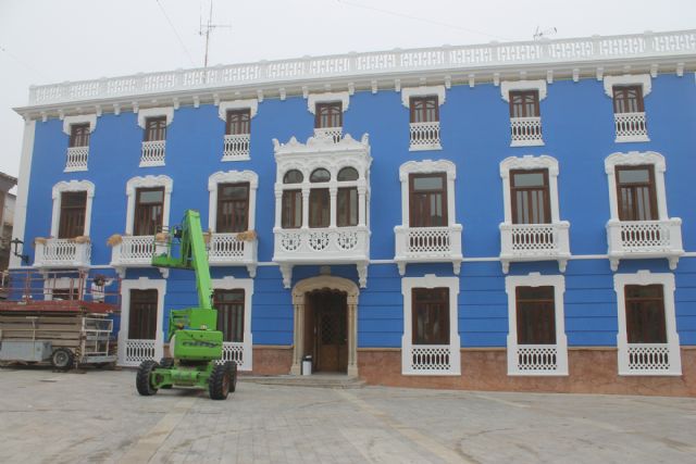 La Casa de Cultura vuelve a lucir su azul característico - 1, Foto 1