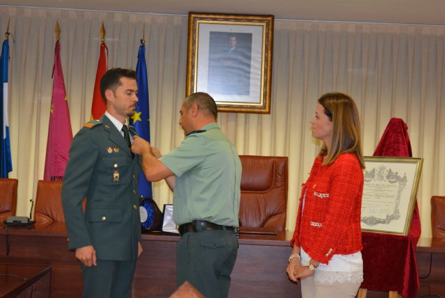 El sargento de la Guardia Civil Samuel Montes recibe la Cruz al Mérito Civil por su trayectoria profesional - 2, Foto 2