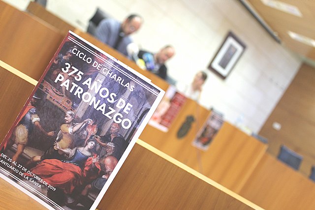 La Fundación La Santa organiza un ciclo de ponencias para conmemorar el 375 aniversario del Patronazgo de Santa Eulalia en Totana - 3, Foto 3