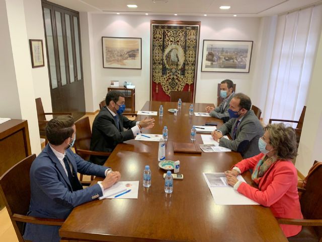 El Colegio de Abogados de Lorca será el punto de contacto para la detección de posibles casos de okupación en su área de influencia - 1, Foto 1