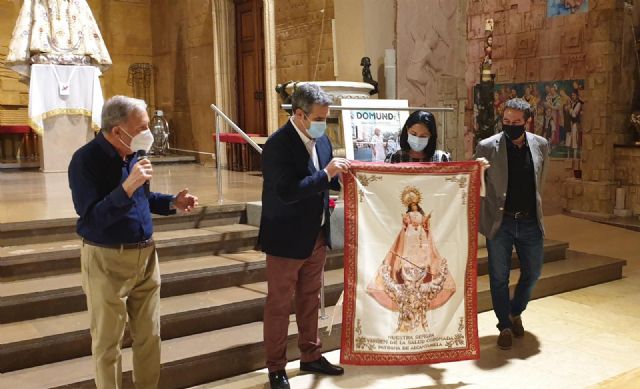 El CB Jairis realiza una ofrenda floral a la Virgen de la Salud de Alcantarilla - 2, Foto 2