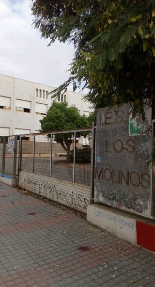 El PCAN denuncia un nuevo retraso en la ampliación del IES Los Molinos - 2, Foto 2