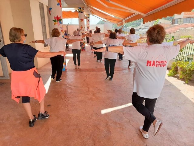 Regresan los talleres de la Caixa para mayores - 1, Foto 1