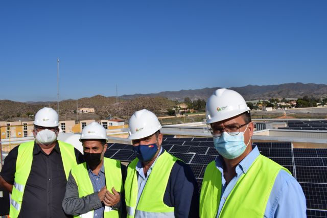 El Colegio Carlos V logra reducir a 0 su consumo de luz de la red, por un sistema de baterías y fotovoltaica, pionero en la Región de Murcia - 3, Foto 3