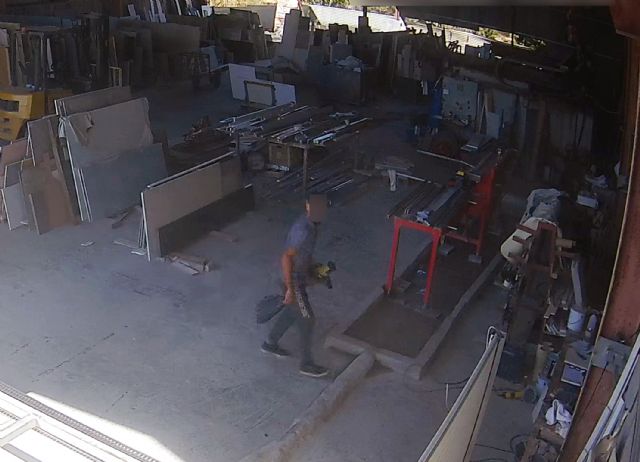 La Guardia Civil detiene en Torre Pacheco a un joven y experimentado delincuente dedicado a cometer robos - 1, Foto 1