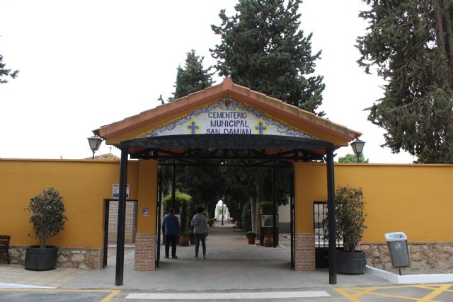 El Ayuntamiento prepara el Cementerio de cara al Día de Todos los Santos - 1, Foto 1