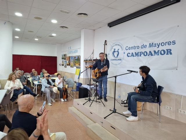El Ayuntamiento amplía los servicios que ofrece a los usuarios del Centro de Mayores de Campoamor - 1, Foto 1