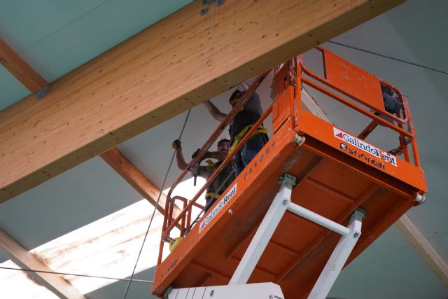 El Ayuntamiento ejecuta los trabajos de renovación de la cubierta del pabellón deportivo de Los Garres - 3, Foto 3