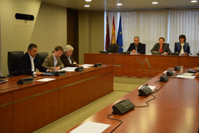 Aprobada por unanimidad la moción para reparar la vía que conecta Blanca con la A-30 - 1, Foto 1