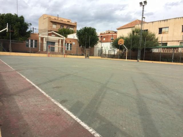 The City Council cedes the Social Local and Sports Court of the neighborhood of the High Era to the Association of Neighbors "Santa Isabel", Foto 4