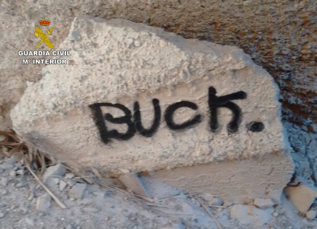 La Guardia Civil esclarece un delito de daños en el Acueducto de las Zorreras de Alcantarilla - 2, Foto 2