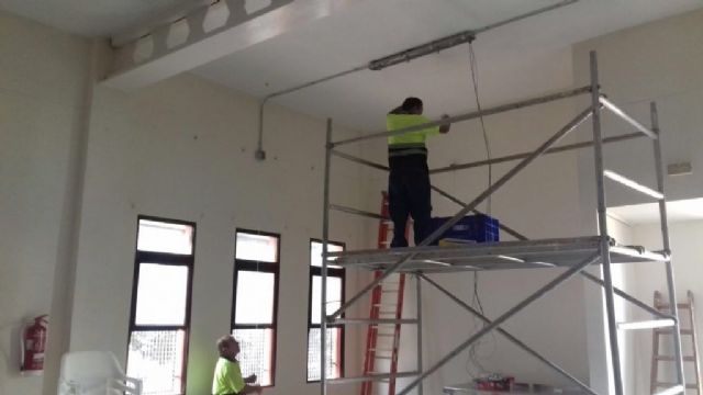 Descentralizacion lleva a cabo varias actuaciones para adecuar distintos espacios publicos en Lo Campano - 1, Foto 1