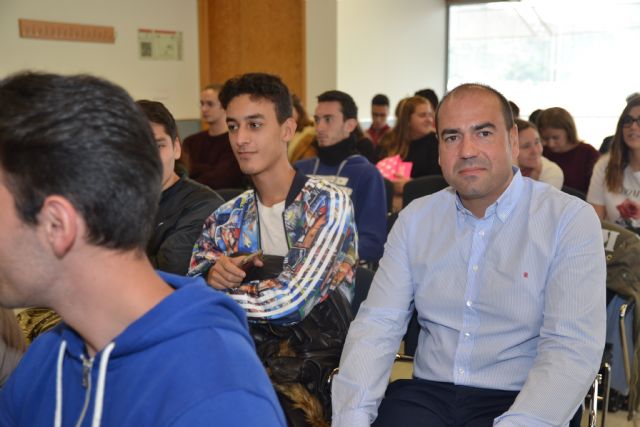 Las universidades deben motivar a los alumnos a emprender - 1, Foto 1