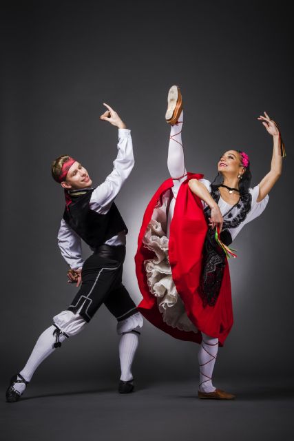 El auditorio Víctor Villegas recibe el próximo martes al mejor ballet de danzas populares - 2, Foto 2