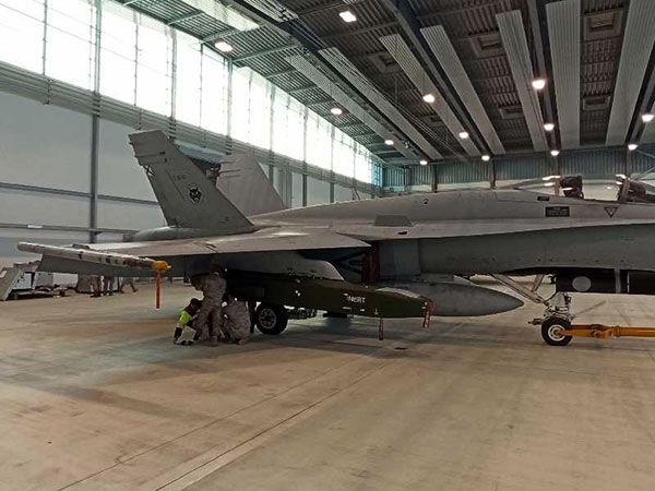 El Centro Logístico de la base aérea de Torrejón (Madrid) Experimenta en Alemania el misil Taurus en F-18 - 3, Foto 3