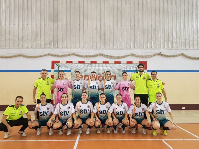 Importante victoria del STV Roldán ante un seguro Viaxes Amarelle - 1, Foto 1