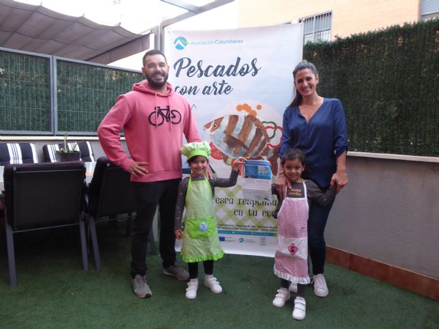 Columbares entrega el premio a la familia Sánchez González, ganadora del concurso Masterpez - 1, Foto 1
