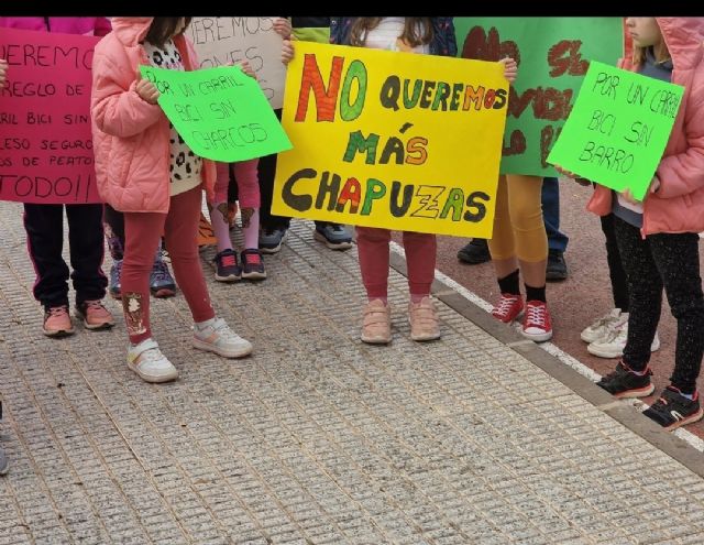 Pedro Contreras: El gobierno municipal del PP no garantiza la seguridad en los accesos y entornos de los centros escolares - 1, Foto 1