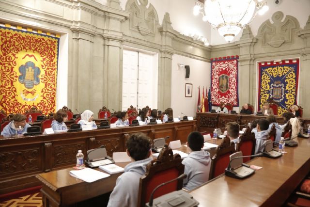 La salud mental centra las propuestas de los niños y adolescentes en el Pleno de la Infancia - 1, Foto 1