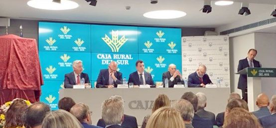Sevilla. Presentación en Caja Rural del Sur del cartel de la Cabalgata de Reyes Magos de Sevilla 2024 - 3, Foto 3