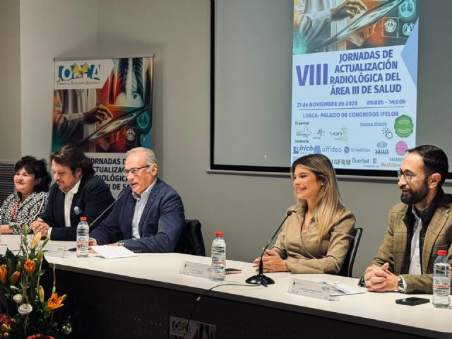 Más de un centenar de profesionales se dan cita en el Palacio de Ferias y Congresos de Lorca en las 'VIII Jornadas de Actualización Radiológica del Área III de Salud' - 2, Foto 2