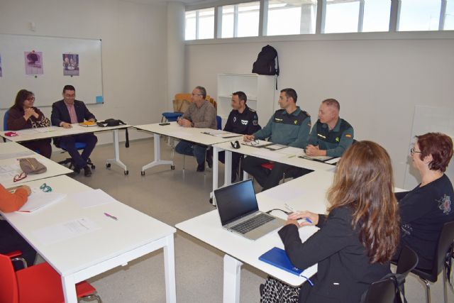 La conmemoración del 25 de noviembre centra la mesa local de coordinación contra la violencia de género - 3, Foto 3