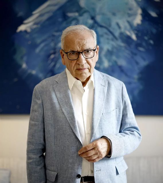 Alfonso Guerra protagoniza el primer encuentro del ciclo 'Pensar la democracia' - 2, Foto 2