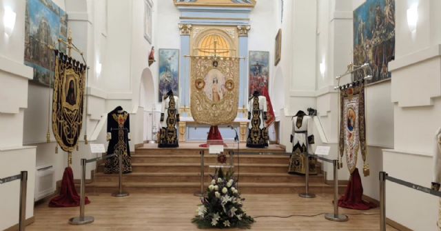 El Paso Blanco clausura la exposición Hilos de Fe tras recibir a miles de visitantes y culminar una semana histórica marcada por la emoción del Santísimo Cristo del Rescate - 4, Foto 4