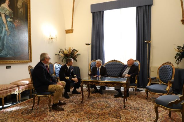 La Hospitalidad Santa Teresa presenta su labor social al Almirante de Acción Marítima en un encuentro institucional - 5, Foto 5