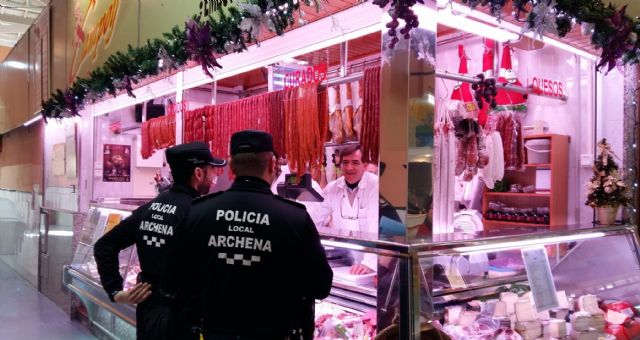 La Policía Local de Archena inicia su campaña Compras seguras en Navidad que durará hasta el próximo 6 de enero - 2, Foto 2