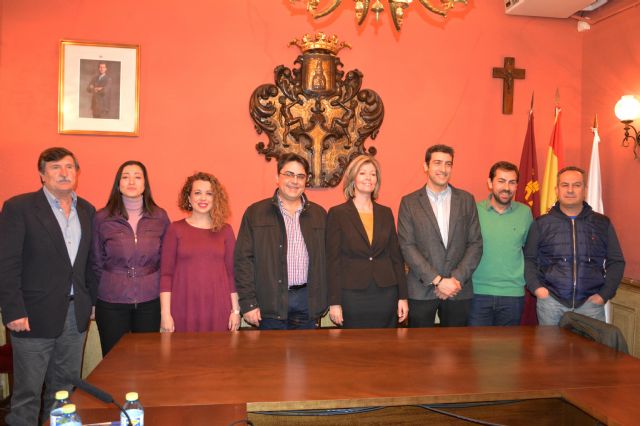 La moción de censura prospera y Esther Hortelano será la primera alcaldesa del municipio - 1, Foto 1