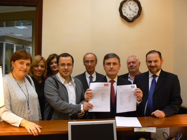 Los socialistas murcianos en el Congreso y Senado presentan una iniciativa para que el Gobierno ayude a los damnificados por el temporal sufrido en la Región de Murcia - 1, Foto 1