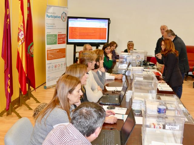 Sube un 62% la participacion en los Presupuestos Participativos con los que se ejecutaran una treintena de proyectos en 18 barrios - 1, Foto 1